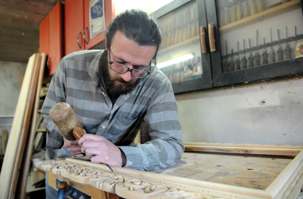 Нема резбарије без стрпљења